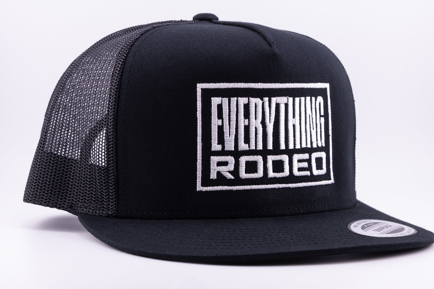 BLACK/WHITE YP ER BOXY CAP