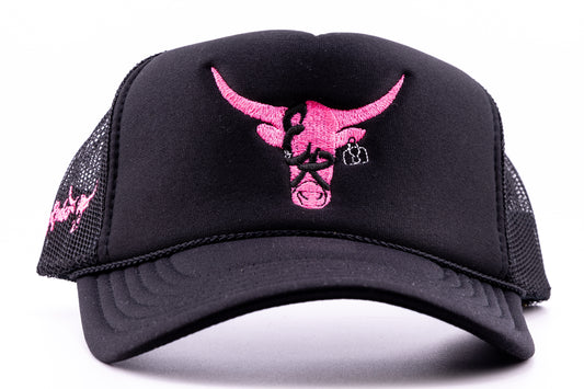 BLACK STEER HEAD LOGO TRUCKER HAT